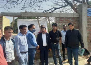 নিম্নমানের কাজ, কৌশিকের চড়া সুরে দেওয়াল ভেঙে পুনরায় নির্মাণ শুরু