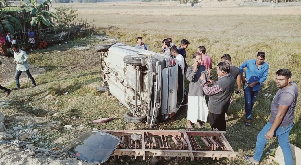 বাঁশকান্দিতে ৩৭ নম্বর জাতীয় সড়কে দুর্ঘটনা, চালক সহ আহত ২