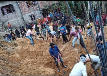 জিরিঘাটে ধসে চাপা পড়ে হত দুই শ্রমিক