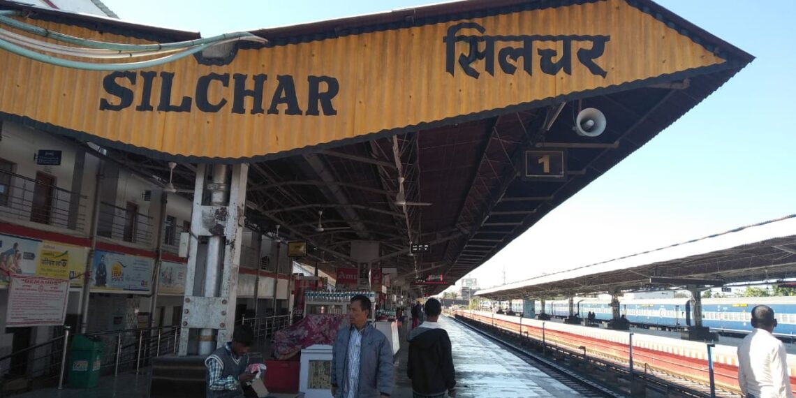 বরাকে এ বছরই বিদ্যুৎ চালিত রেল ইঞ্জিন : জিএম