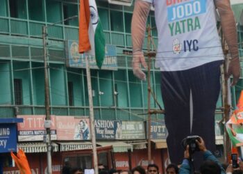 শ্রীনগরের লাল চকে  তেরঙ্গা উত্তোলন রাহুলের