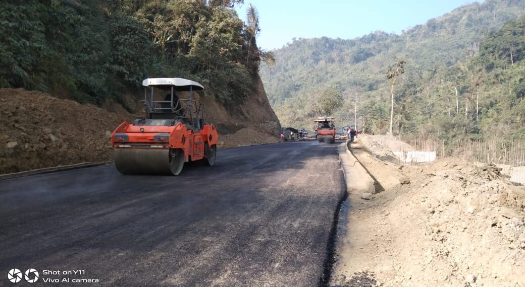 শীঘ্রই শেষ হবে বালাছড়া থেকে হারাঙ্গাজাও সড়ক নির্মাণের কাজ