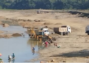 অবৈধ খননে নষ্ট হচ্ছে জাটিঙ্গার জল