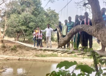উন্নয়নের অভাবে ধুঁকছে কুরতাটিলা খাসিয়াপুঞ্জি