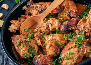 চিকেন গার্লিক ইন্ডিয়ান স্টাইল