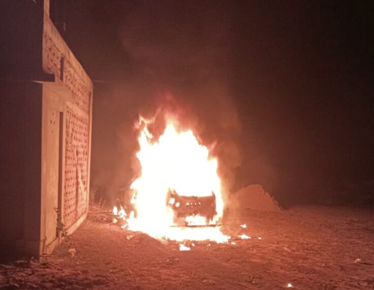 বদরপুরে নতুন গাড়িতে অগ্নিসংযোগ, মামলা