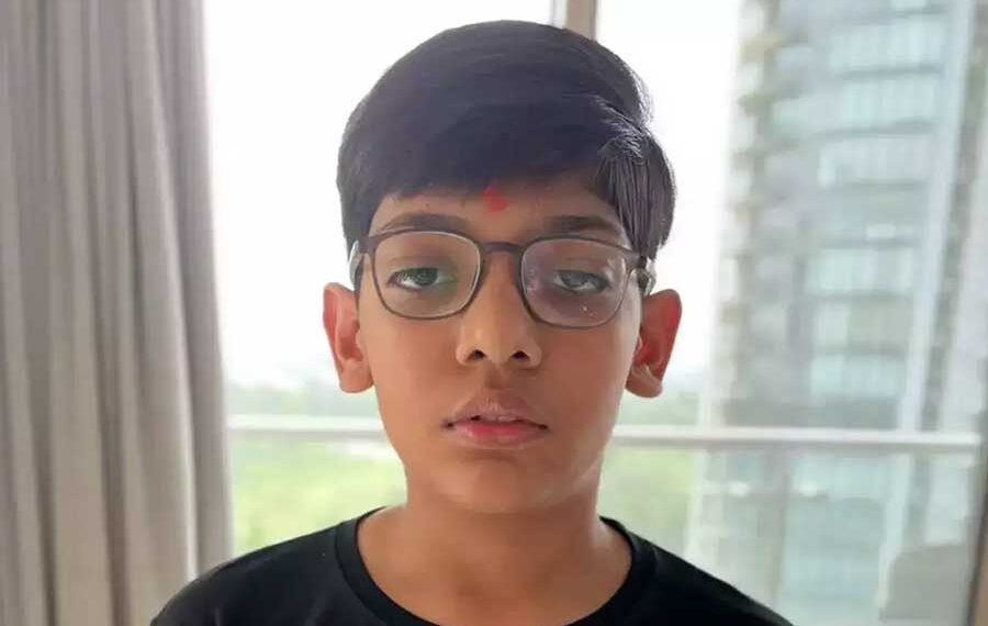 ১০ বছর বয়সেই দশম শ্রেণি উত্তীর্ণ!