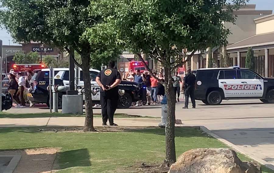 টেক্সাসের শপিং মলে বন্দুকবাজের হামলা, হত ৯