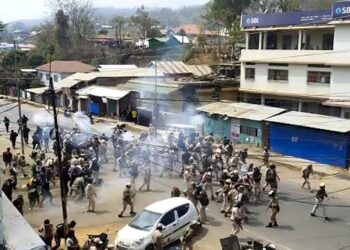 জাতিদাঙ্গা ছড়াল রাজধানী ইম্ফলে, গুলিতে নিহত ১