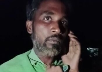 আদালত চত্বরে আটক পলাতক আসামী