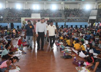 নয়া রেকর্ড : ১৭৬০ প্রতিযোগী নিয়ে শিলচরে বসে আঁকো