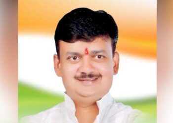 অকালে প্রয়াত কংগ্রেস সাংসদ সুরেশ বালু