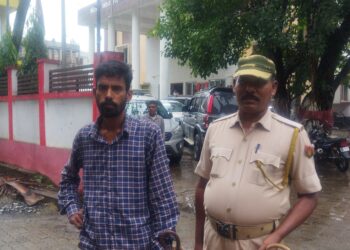 কিশোরী নমিতাকে খুন করা হয়েছে,নিশ্চিত পুলিশ