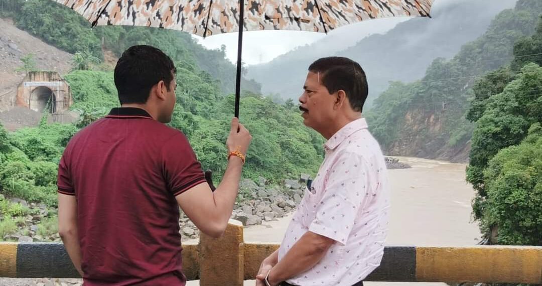 ফের ধস সোনাপুরে