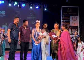 মিস বরাক খেতাব জয় শিলচর কন্যা অদিতির