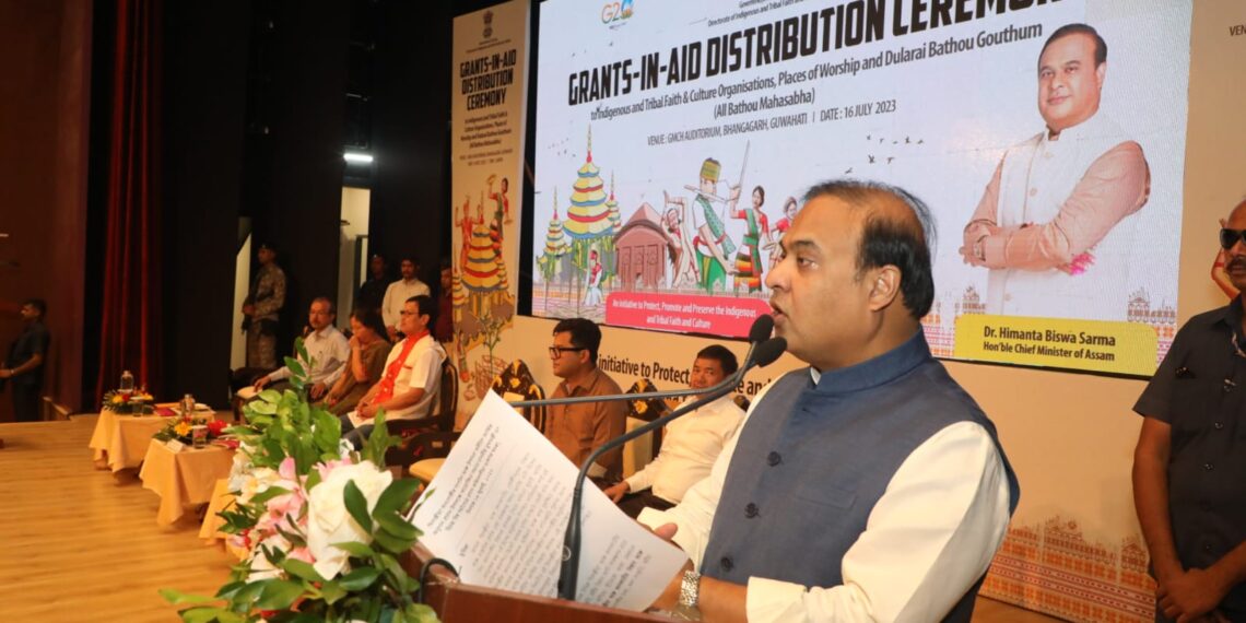 হাইলাকান্দির তিনটি জনজাতি সংগঠনকে ১০ লক্ষ করে অনুদান