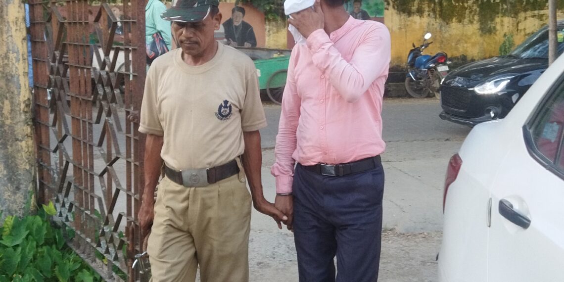 চুরির অভিযোগে যুবককে অমানুষিক অত্যাচার, গ্রেফতার বিজেপি নেতা