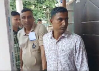 জাল নিযুক্তিপত্র নিয়ে কার্যালয়ে, পুলিশের জালে হাইলাকান্দির যুবক