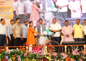 মোদিকে হারানোর কোনও শক্তি নেই : মন্ত্রী পীযুষ