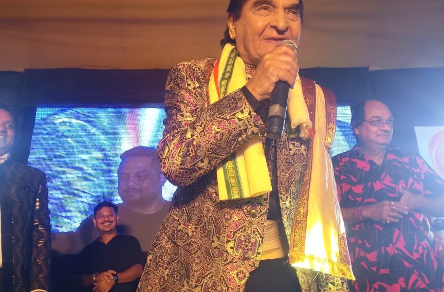 শিলচর  মাতালেন ‘ইংরেজ জমানার জেইলর’ আসরানি