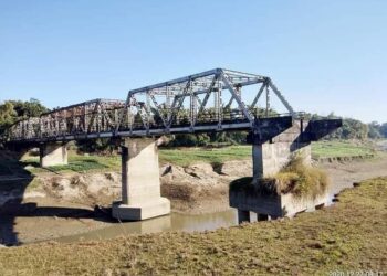 পড়ে পড়ে প্রায় বাতিলের খাতায় করাতিগ্রাম-মধুরামুখ সেতু !