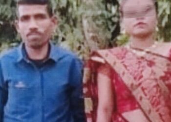 নিখোঁজ স্ত্রী, থানায় মামলা স্বামীর