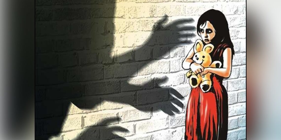 নাবালিকার সঙ্গে যৌনাচার, বিজেপি নেতার ভাইকে খুঁজছে পুলিশ