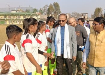 সাময়িক প্রসঙ্গ কাপ মহিলা ফুটবলে  বড় জয় দিয়ে অভিযান শুরু করল পিডব্লুডি