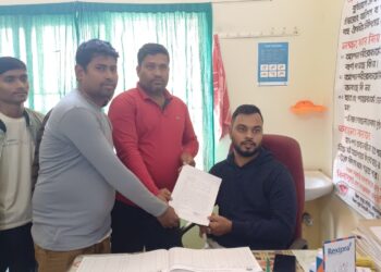 ওষুধের অভাবে ধুঁকছে বদরপুর হাসপাতাল