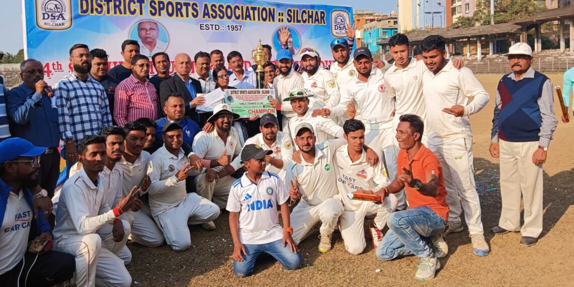 সুশীল – মীরা ট্রফি ঘরে তুলল টিটি ক্লাব