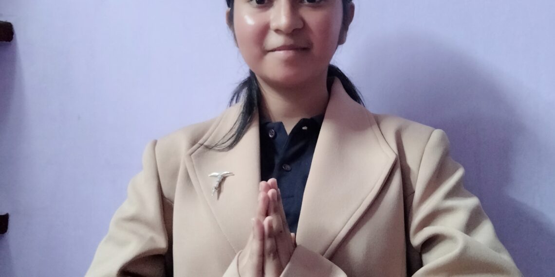 ক্যান্সারকে হারিয়ে   এভারেস্ট জয়ের অভিলাষা মোনালিসার