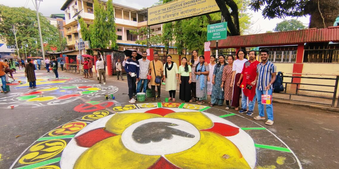 শিলচরে পথচিত্রে ভোটার সচেতনতা, আল্পনায় সাজল রাস্তা