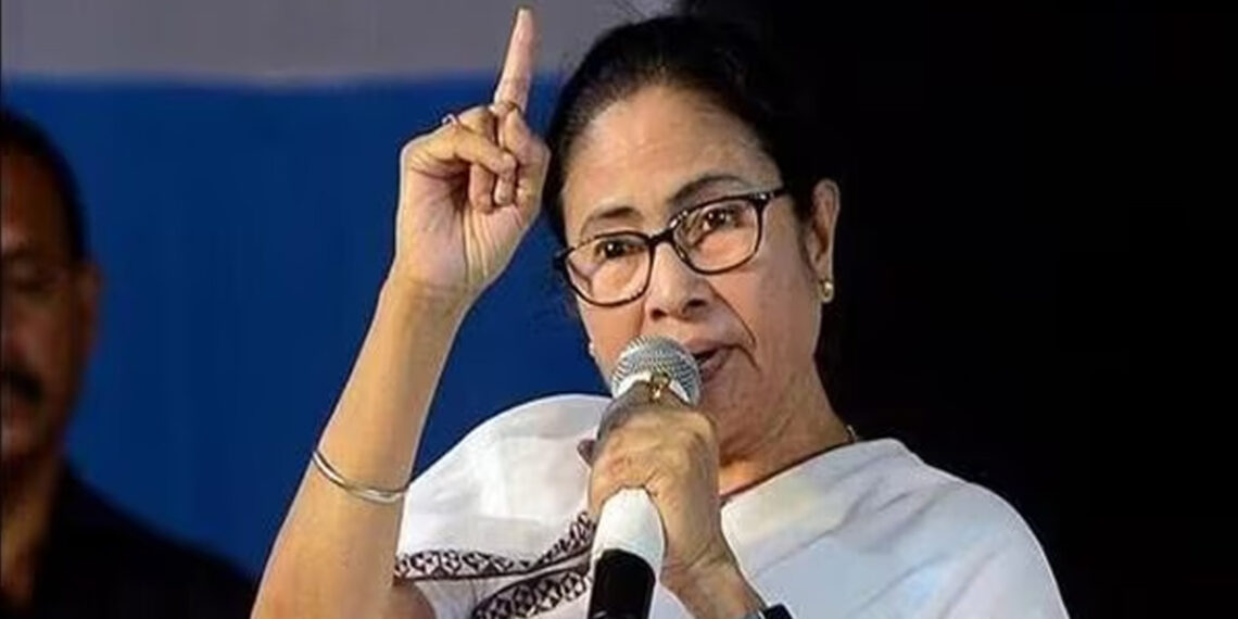 নির্বাচনী প্রচার জমে উঠেছে, বুধে শিলচরে মমতা ব্যানার্জি