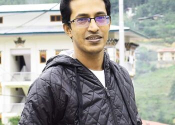 লোকসভা ভোটে কাছাড়ের ডিস্ট্রিক্ট আইকন গণেশ নন্দী ও রুদ্রাণী দাস