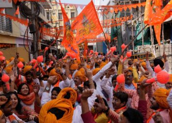 দেশে ৮ শতাংশ কমেছে হিন্দু জনসংখ্যা!