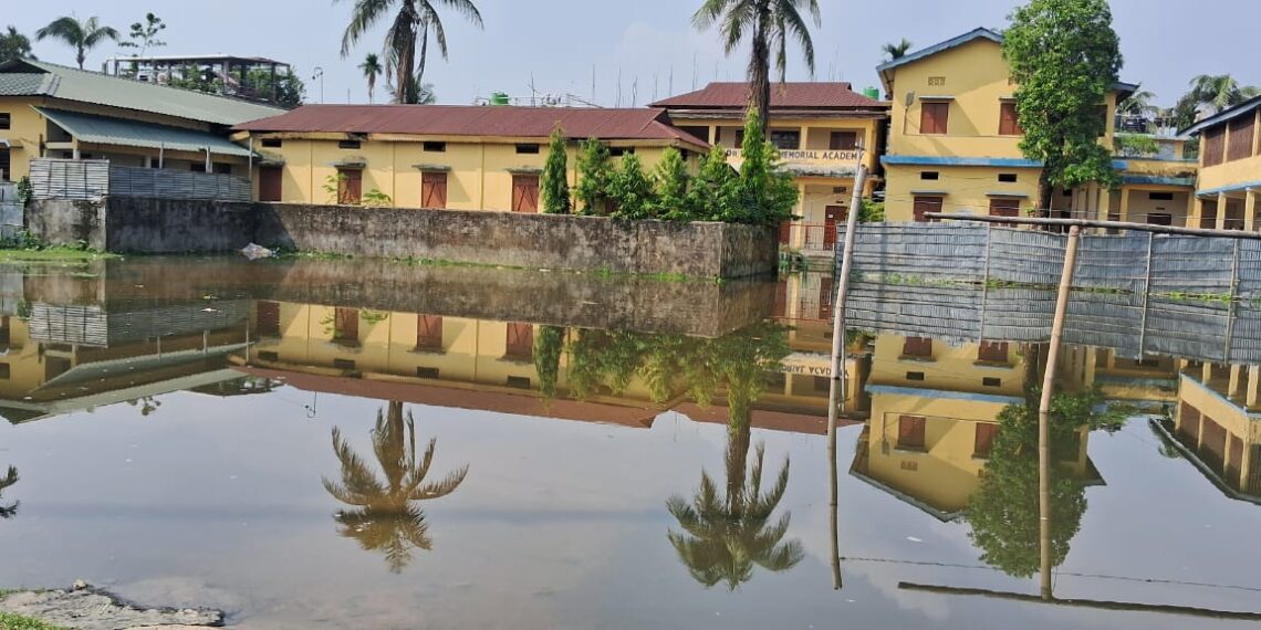 ধারাবাহিক বর্ষণে নাজেহাল রংপুর