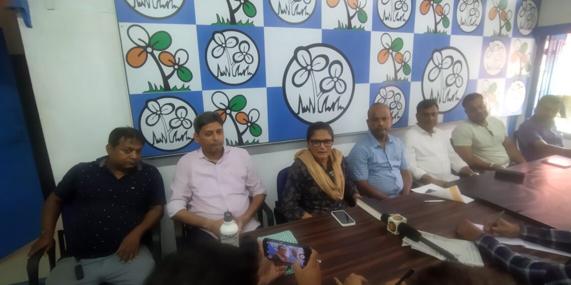 বন্যা মোকাবিলায় সরকারকে নিষ্ক্রিয় বলে বিধলেন সুস্মিতা