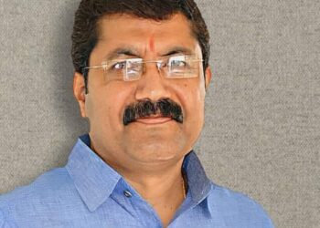 উধারবন্দে কনাদকে  ঘিরে “গো ব্যাক” স্লোগান