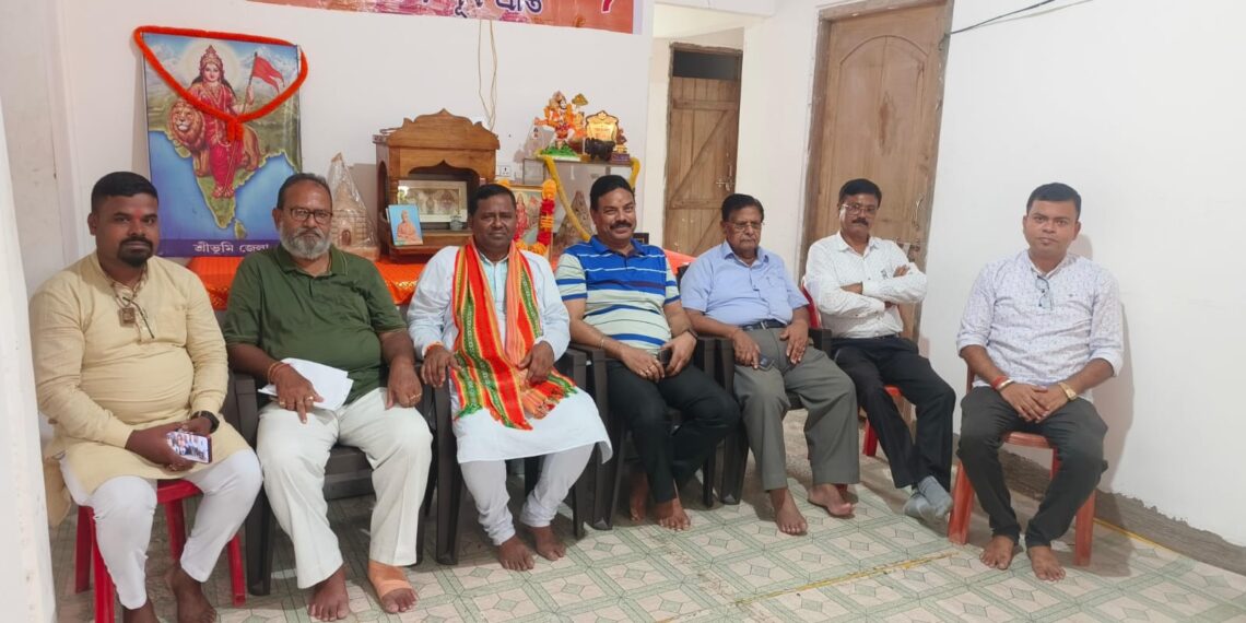 বাংলাদেশে হিন্দুদের নিরাপত্তা, ভারত         সরকারকে পদক্ষেপ নেওয়ার আহ্বান ভিএইচপি-র