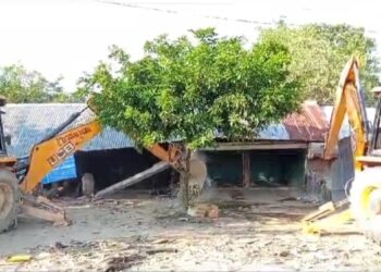 রংপুরে প্রশাসনের উচ্ছেদ অভিযান, উত্তেজনা