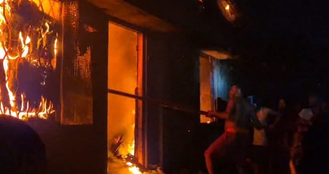 শিলচরে দীপাবলীর রাতে বিধ্বংসী অগ্নিকাণ্ড, পুড়ে ছাই গুদাম
