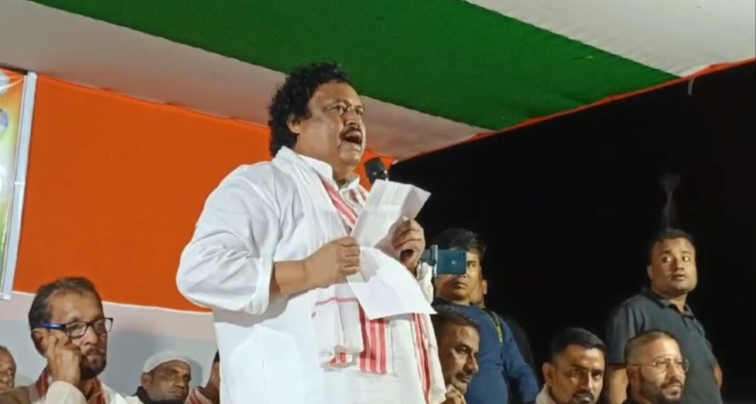 ভোটারদের ভয় দেখিয়ে কাজ হবে না, ধলাইয়ে প্রচারে এসে বিজেপিকে তোপ রেকিবউদ্দিনের