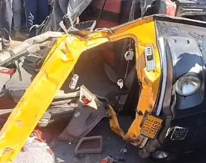 রানিঘাটে মর্মান্তিক দুর্ঘটনায় একই পরিবারের চার সহ হত ৫