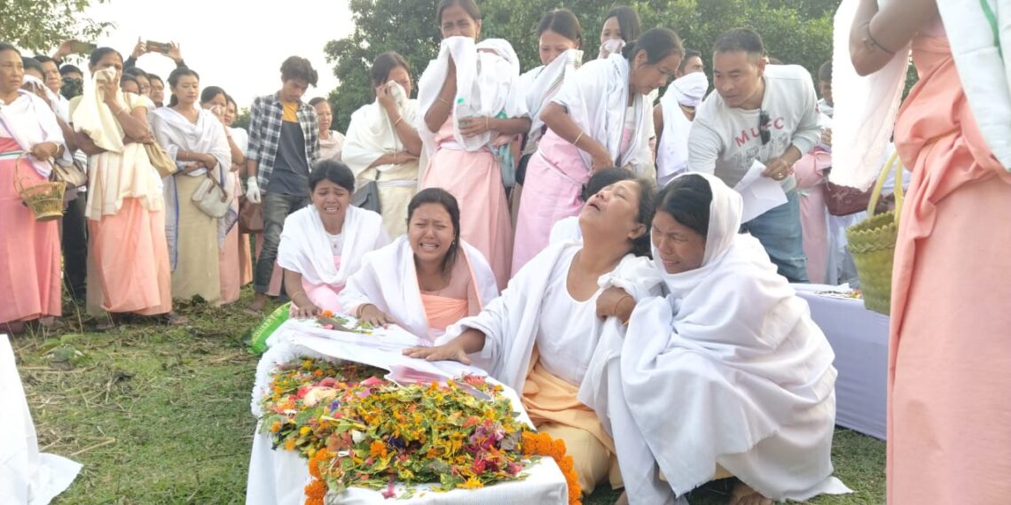 কড়া নিরাপত্তায় শিলচর থেকে জিরিবাম গেল ৯ মৈতৈর মৃতদেহ