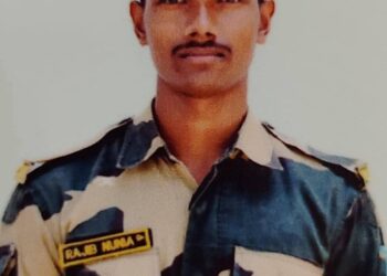 কাশ্মীরে বন্যায় ওয়াচ টাওয়ার ভেঙ্গে মৃত্যু উধারবন্দের বিএসএফ জওয়ানের