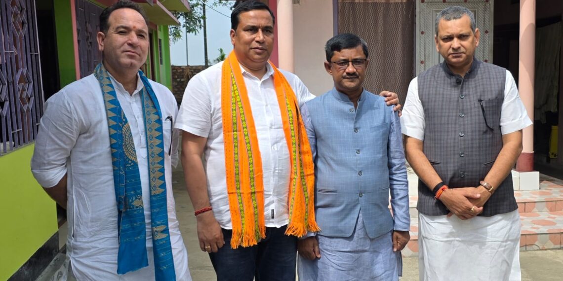 নির্দল লড়াইয়ে অনিশ্চয়তা: ২৪ ঘণ্টায় সিদ্ধান্ত জানাবেন নীহাররঞ্জন দাস