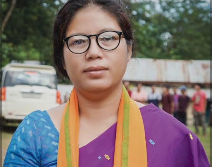 কংগ্রেসে যোগ দিচ্ছেন না নন্দিতা গার্লোসা